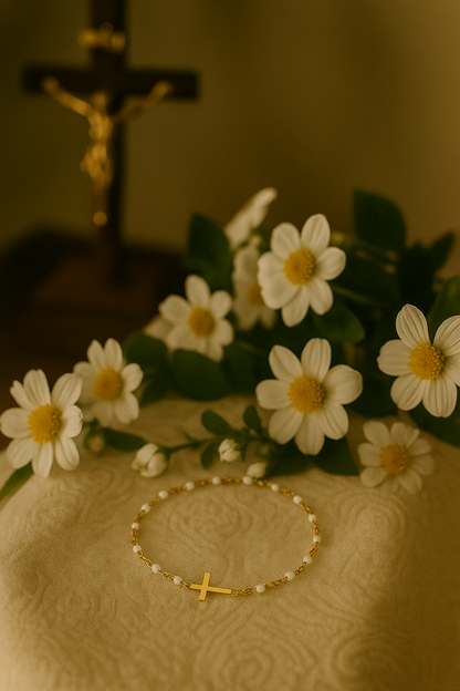 Bracelet Croix Femme Or Bijoux Chrétiens Cadeau pour Baptême Perles D'espérance Blanc