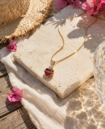 collier chrétien pour baptême pour anniversaire motif sacre cœur  acier inoxydable plaqué or